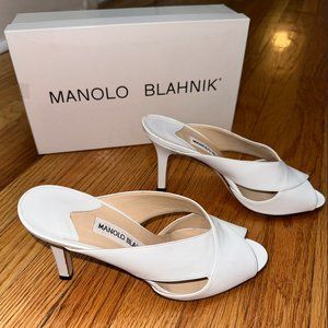 Manolo Blahnik White Napa Peep toe Mule